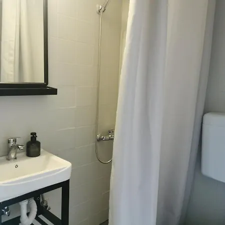 So Minimal Apartment *