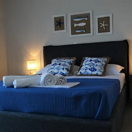 Apartment So Minimal Tolo